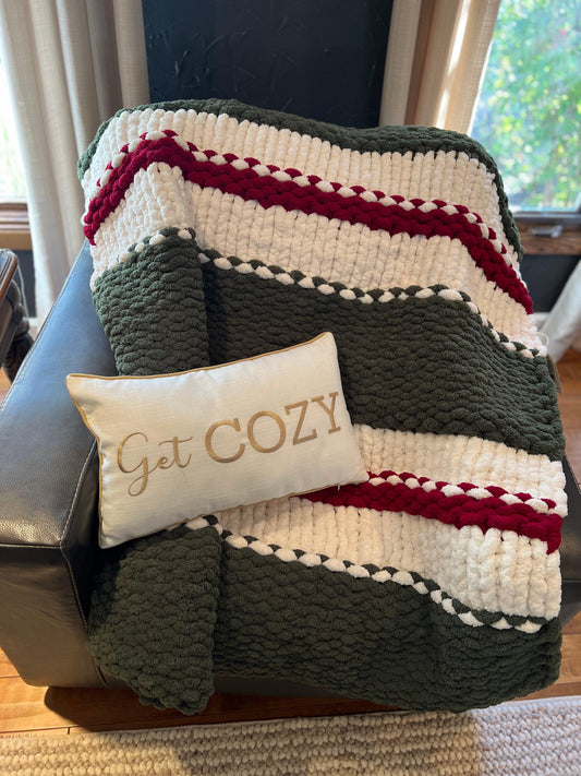 Christmas Tree Farm Chunky Knit Throw (Large) - Thru the Loops Chunky Knit Creations