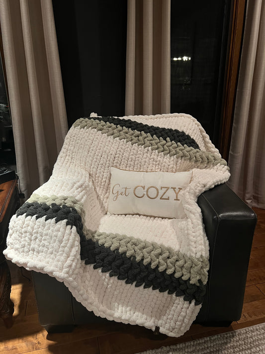 Forest Fern Chunky Knit Throw (Large) - Thru the Loops Chunky Knit Creations