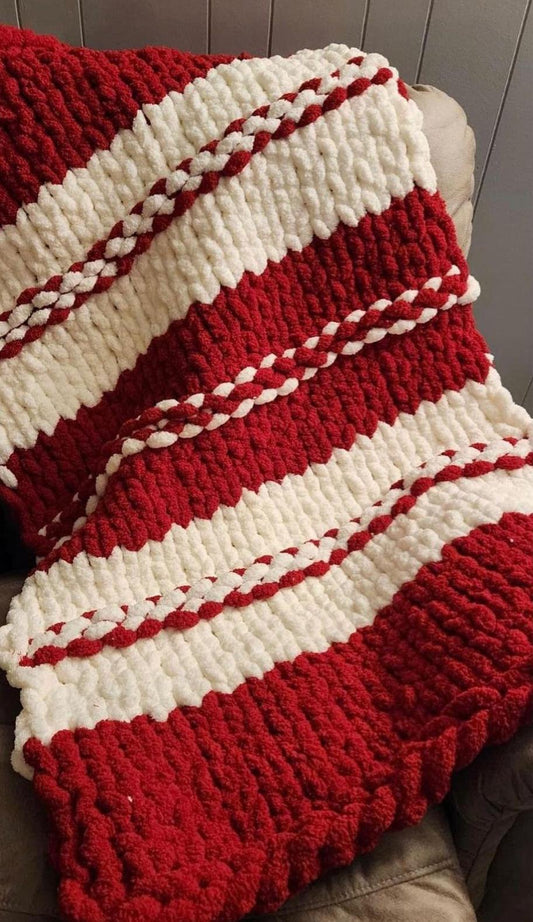 Christmas Classic Chunky Knit Throw (Large) - Thru the Loops Chunky Knit Creations