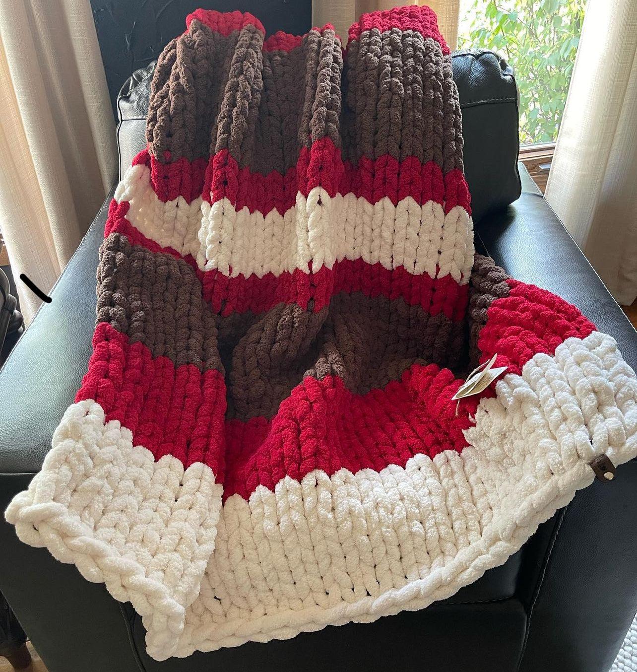 Hot Cocoa Chunky Knit Throw (Large) - Thru the Loops Chunky Knit Creations
