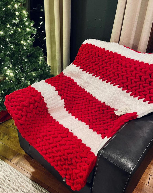 Candy Cane Chunky Knit Throw Blanket (Large) - Thru the Loops Chunky Knit Creations