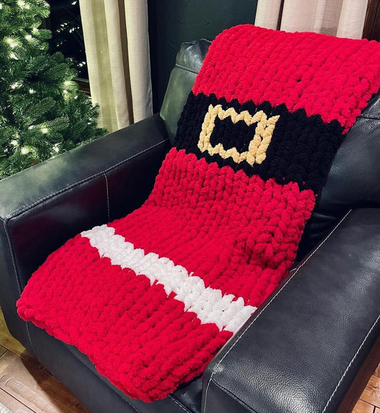 Bright Red Santa Belt Chunky Knit Throw (Large) - Thru the Loops Chunky Knit Creations
