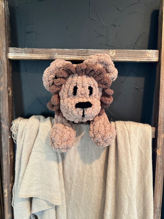 Leo the Lion - Chunky Knit Snuggler
