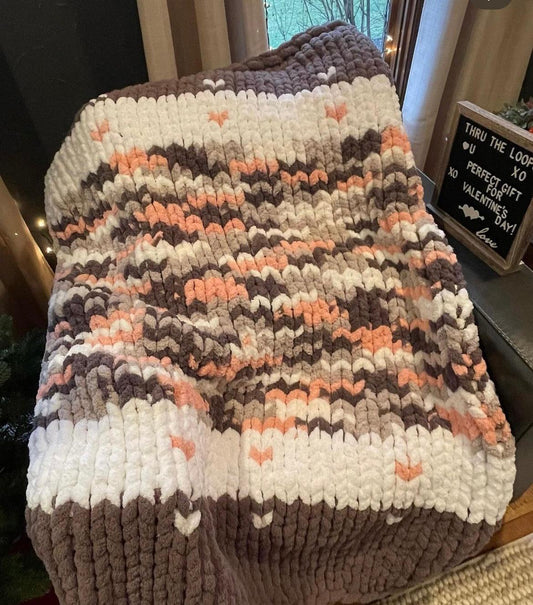 Pink Camo with Hearts Chunky Knit Throw (Large) - Thru the Loops Chunky Knit Creations