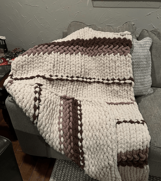 Oatmeal Raisin Mix Chunky Knit Throw (Large) - Thru the Loops Chunky Knit Creations