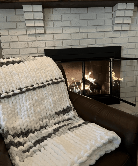 The Queen's Gambit Chunky Knit Blanket (Large) - Thru the Loops Chunky Knit Creations
