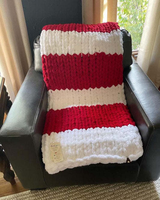 Reverse Candy Cane Chunky Knit Throw (Large) - Thru the Loops Chunky Knit Creations