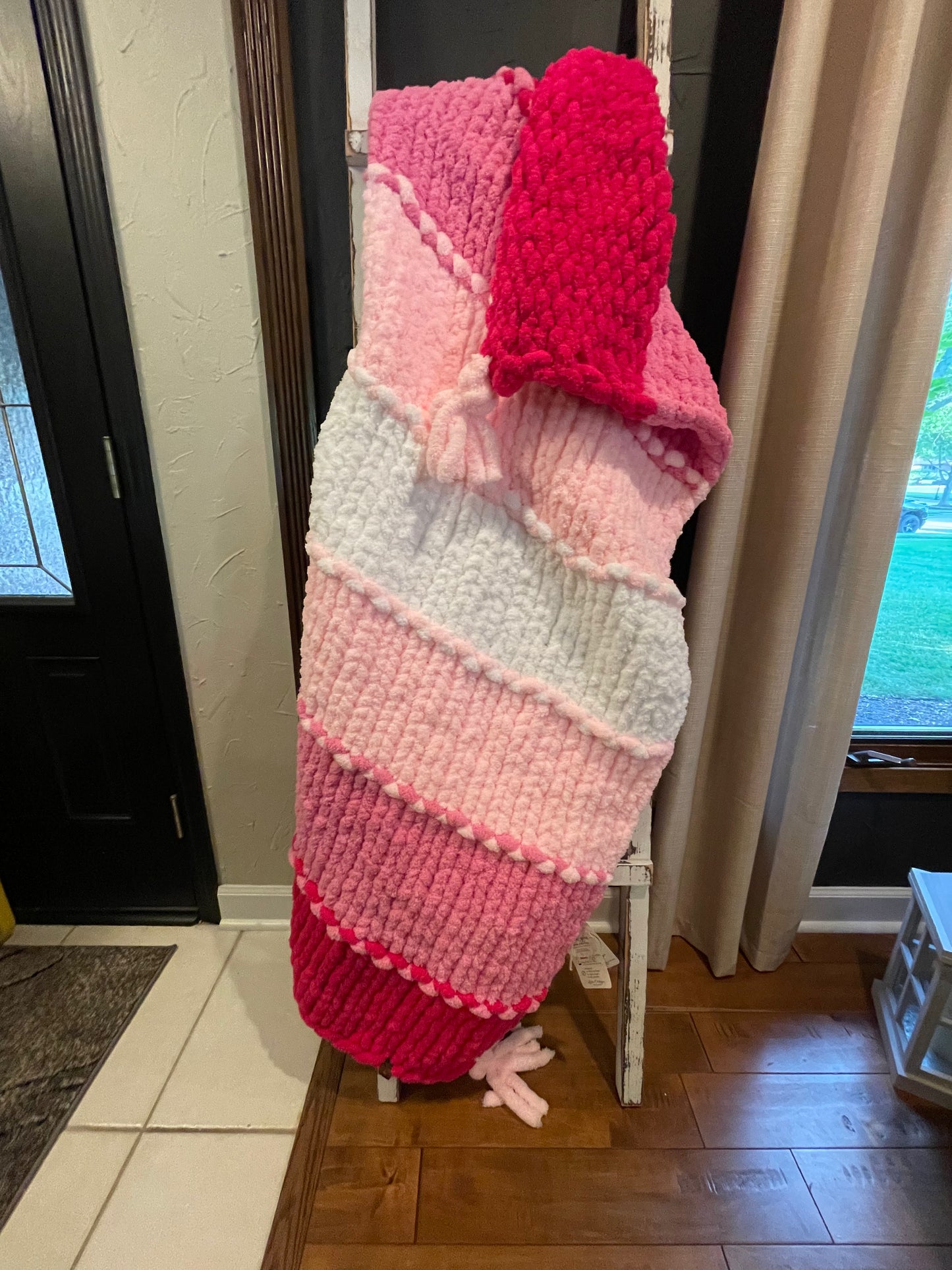 Strawberry Sundae Chunky Knit Blanket (Large) - Thru the Loops Chunky Knit Creations