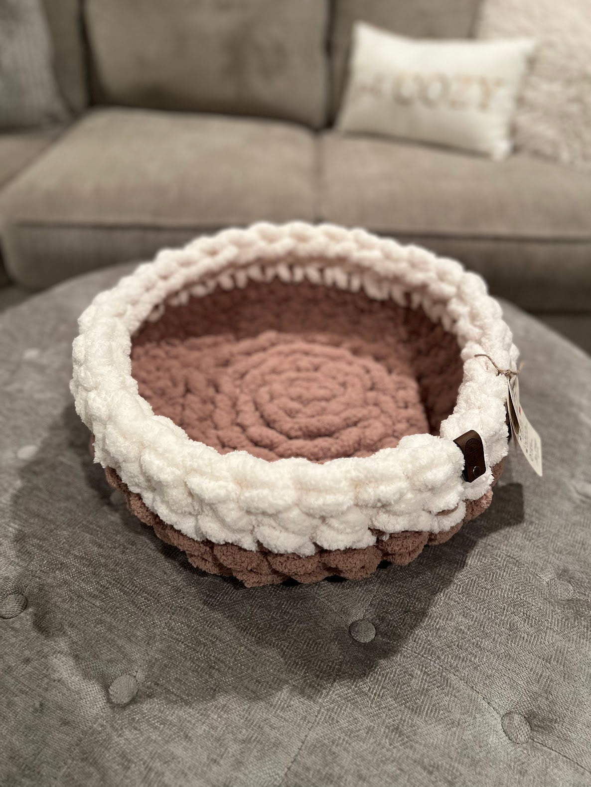 Custom Chunky Knit Pet Bed
