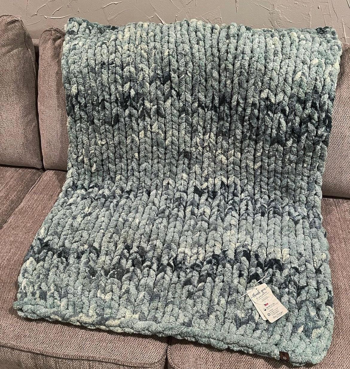 Forest Splash Chunky Knit Throw Blanket (Large) - Thru the Loops Chunky Knit Creations