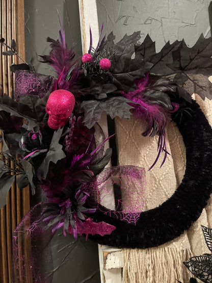 Halloween Decorative Wreaths (Customizable) - Thru the Loops Chunky Knit Creations