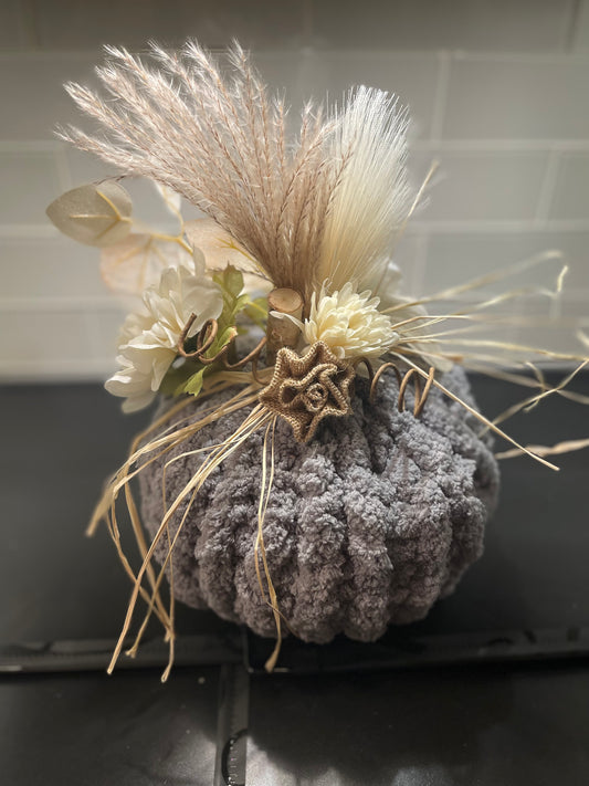 Medium Gray Chunky Knit Decorative Pumpkin