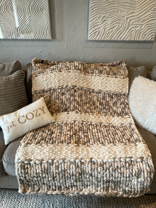 Sand Dunes Chunky Knit Throw (Large)