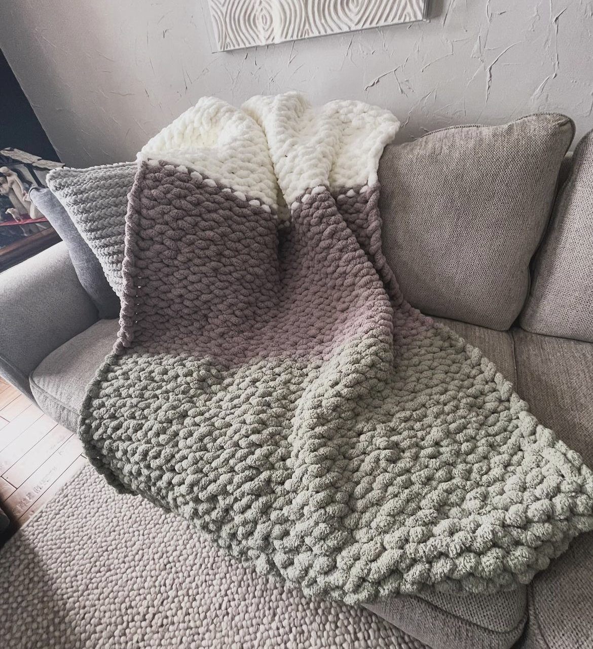 Earthy Vineyard Chunky Knit Throw (Large)